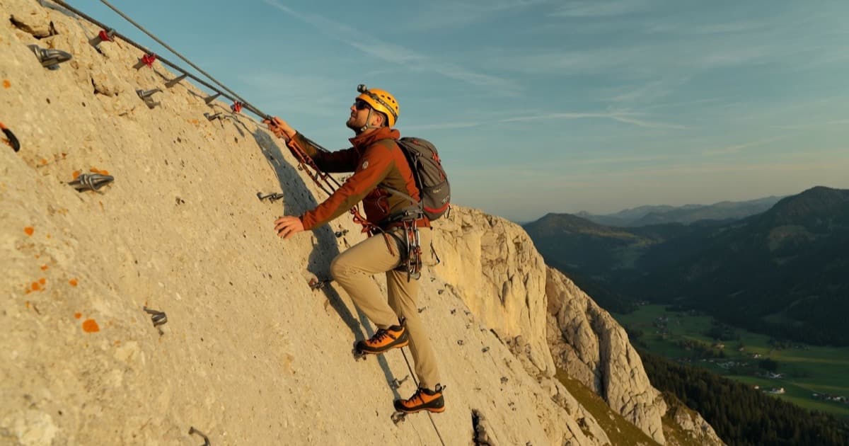 Schulterschmerzen nach dem Klettersteig: Was im Allgäu wirklich hilft